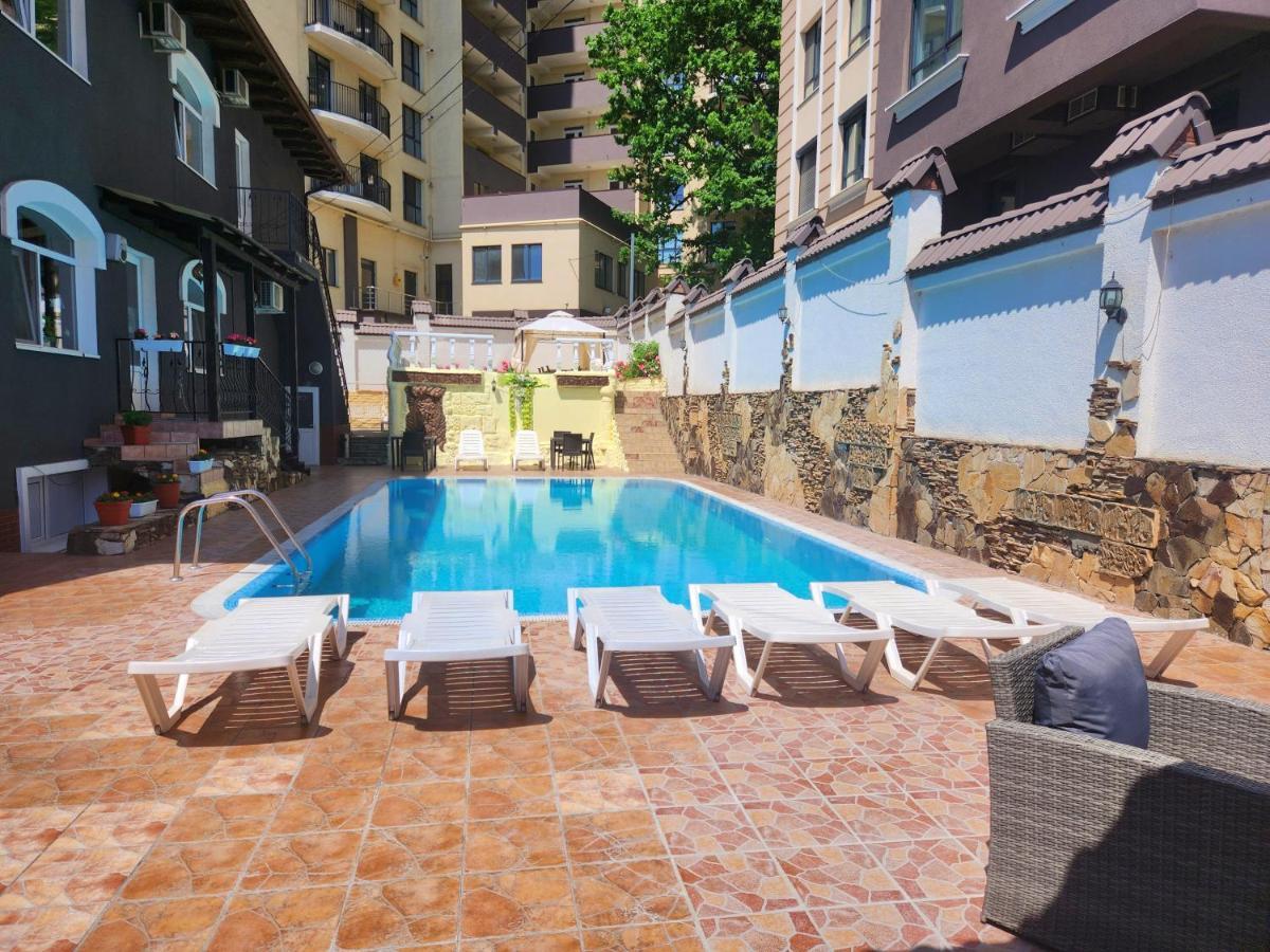 Shadow Boutique Hotel & Spa Chişinău Eksteriør billede
